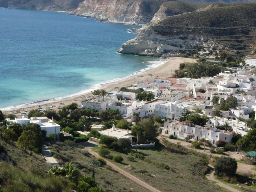 Precioso Apartamento A 20 Metros Del Mar Agua Amarga  Exterior photo